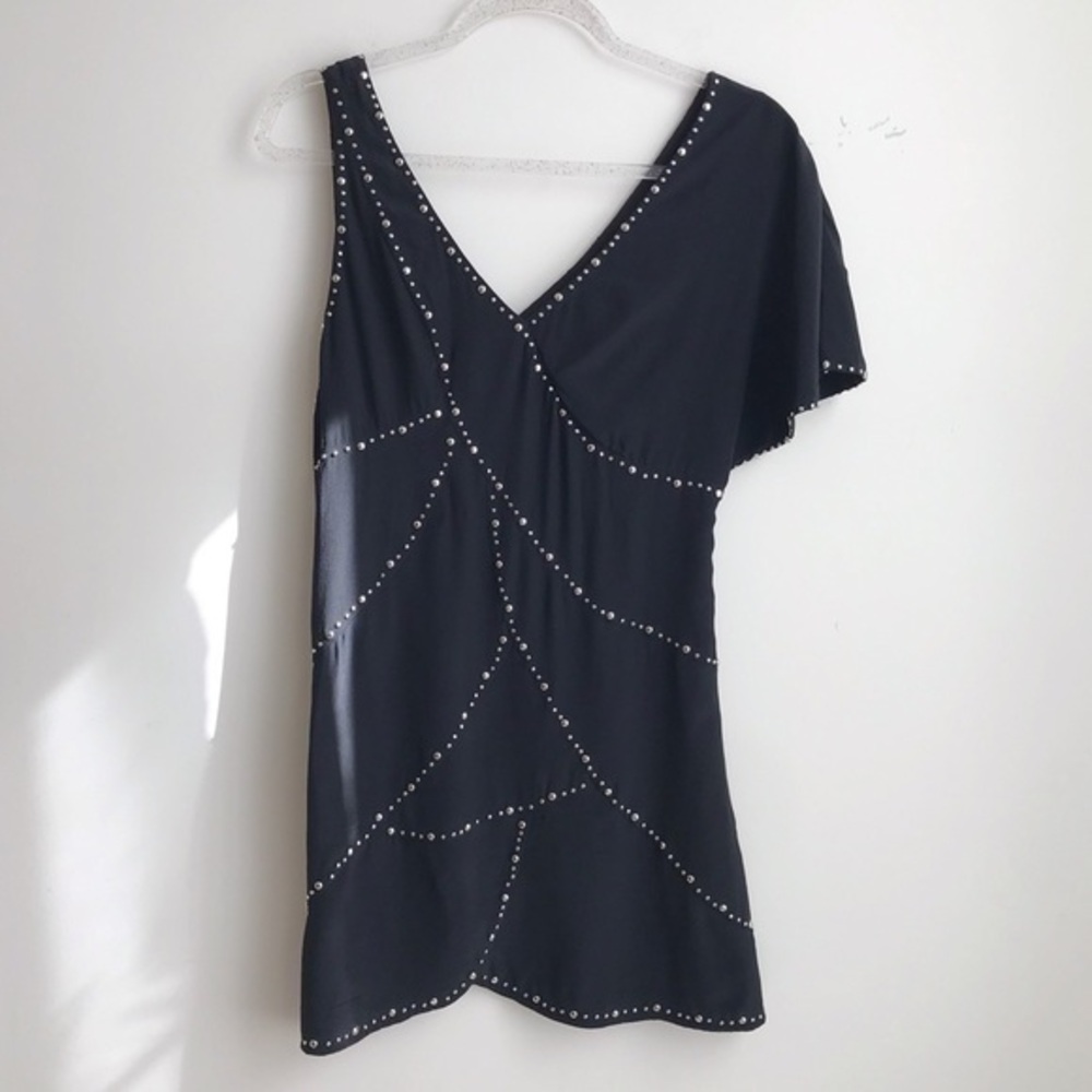 Bebe SILK asymmetrical sleeve studded dress